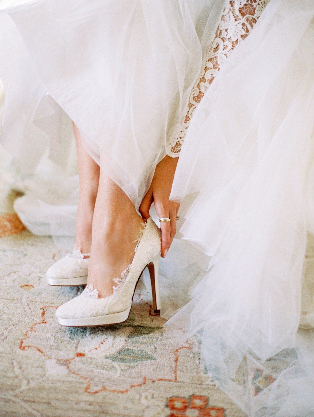 5 советов, как выбрать идеальные свадебные туфли