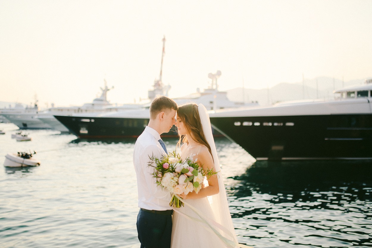 Нежная и романтичная свадьба в Которском заливе