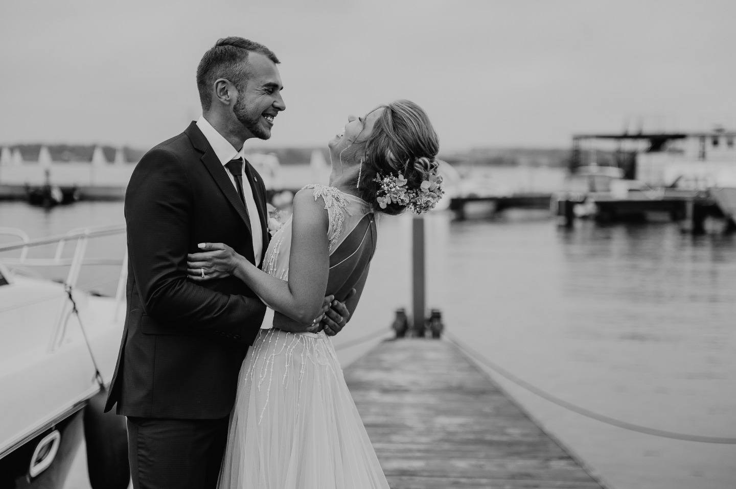 Морской бриз: свадьба в яхт-клубе