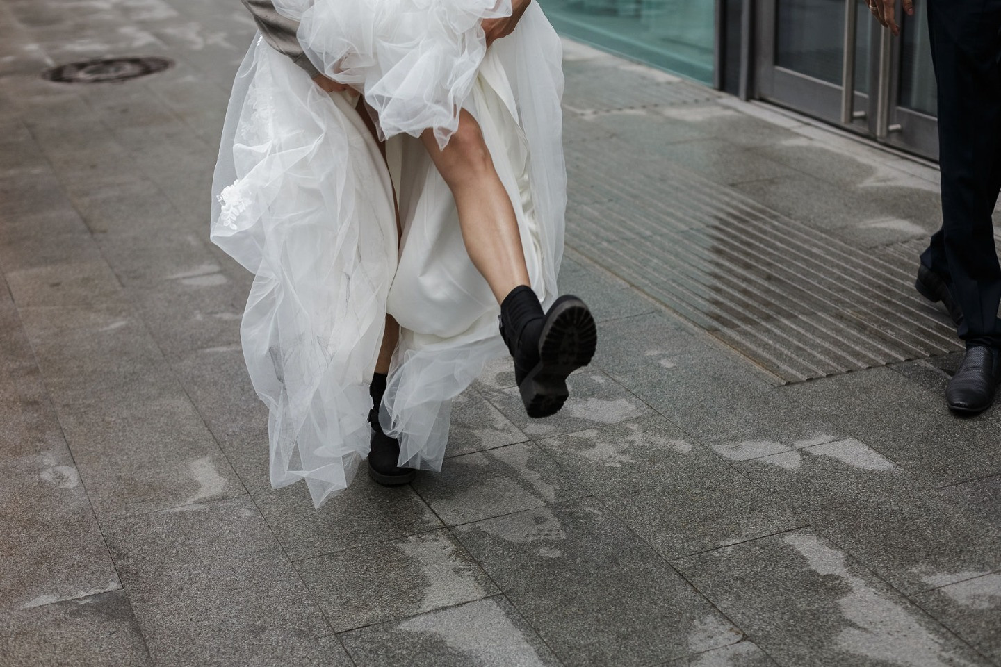 ФОТО ИЗ СТАТЬИ: Стильная урбан-свадьба в Москве: опыт невесты