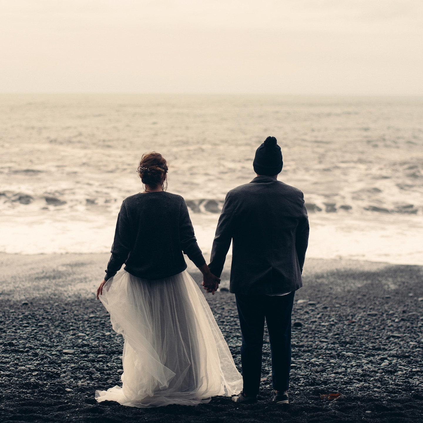Свадьба для двоих среди чарующих пейзажей Исландии