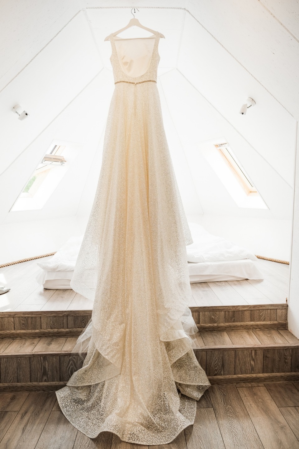 ФОТО ИЗ СТАТЬИ: Loft Manhatten: домашняя свадьба в стиле рустик