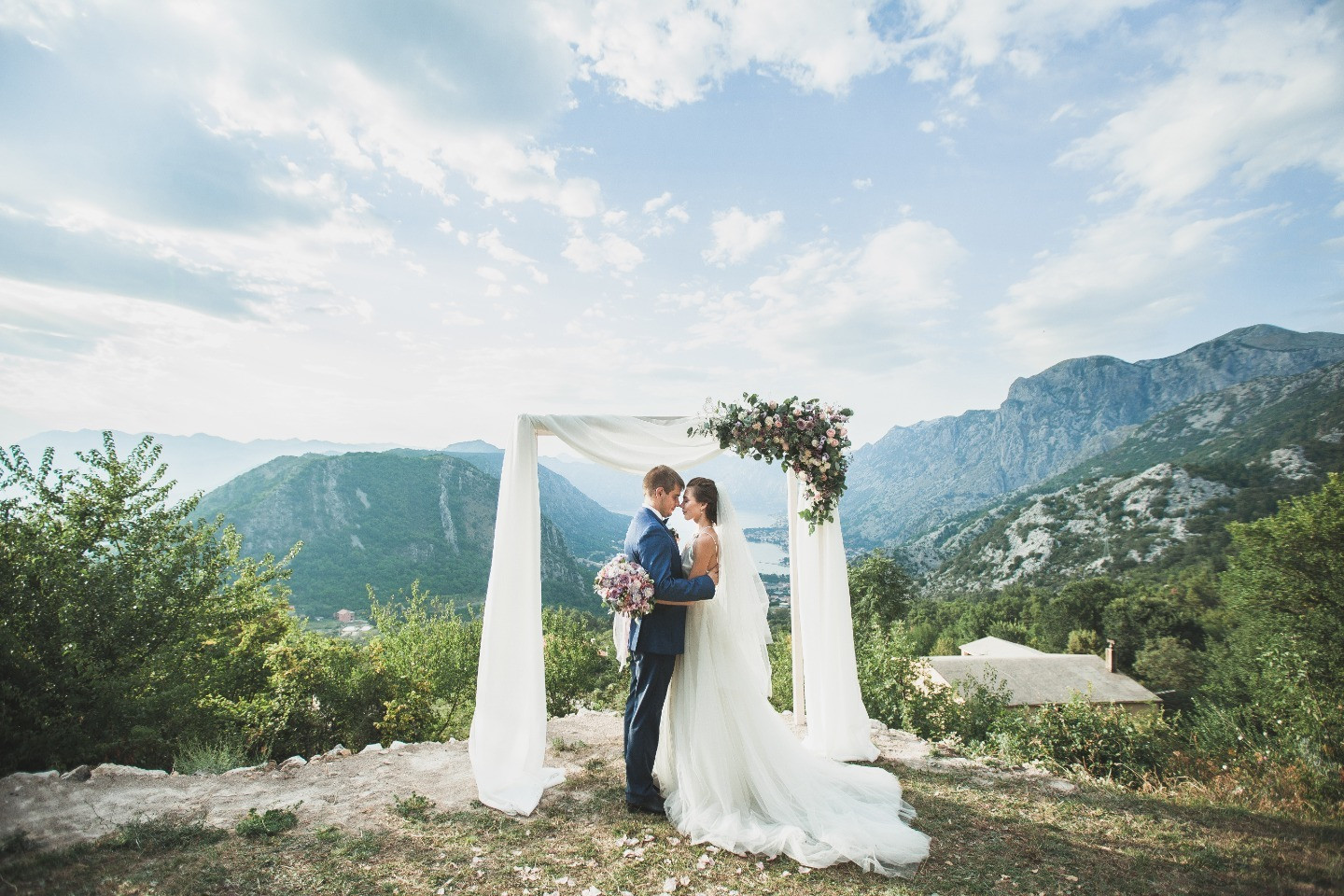 Солнечная свадьба в Черногории