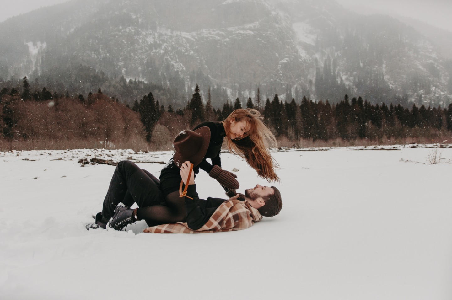 Где-то очень высоко: зимняя love-story в горах