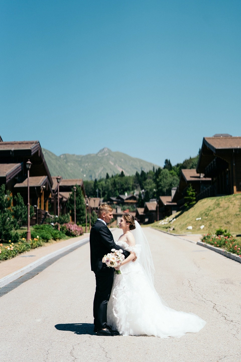 На вершине чувств: свадьба в горах