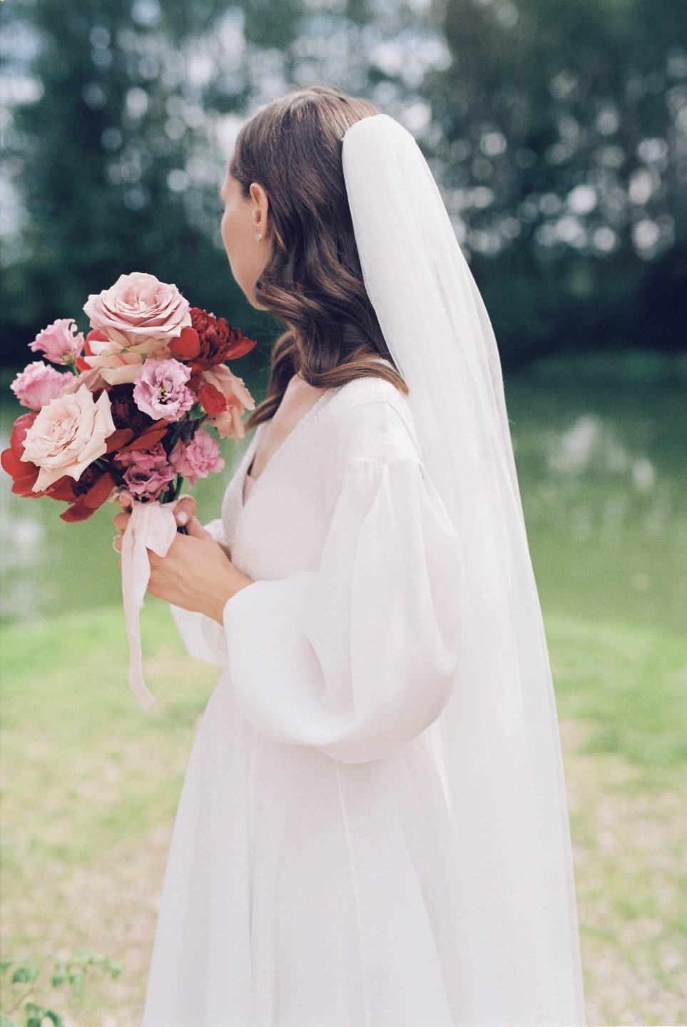 Английский цветущий сад: свадьба в розовой гамме