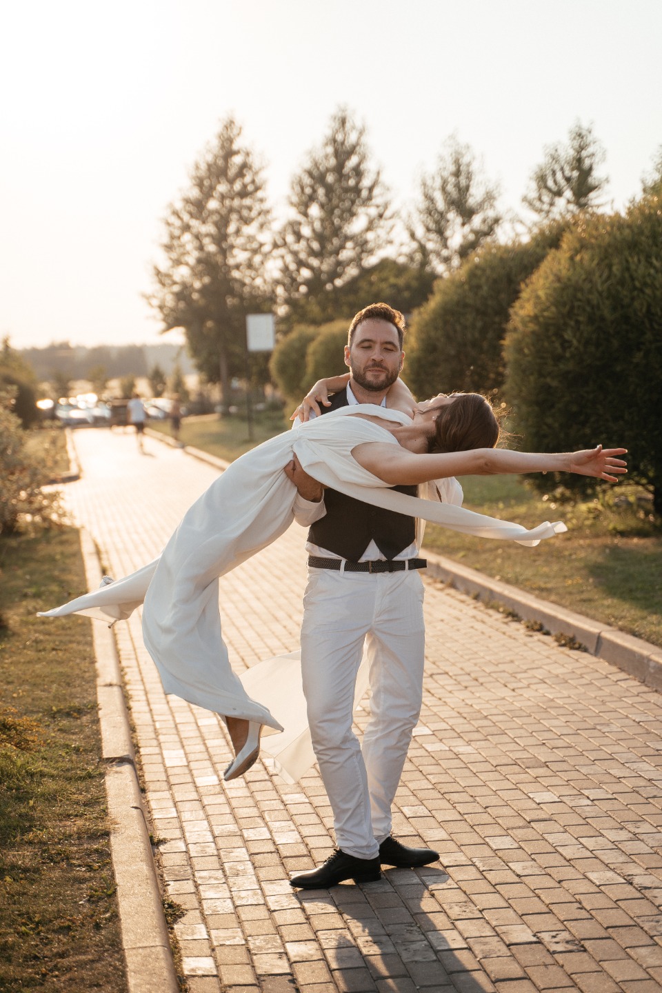 Белоснежный праздник любви: романтичная свадьба в Москве