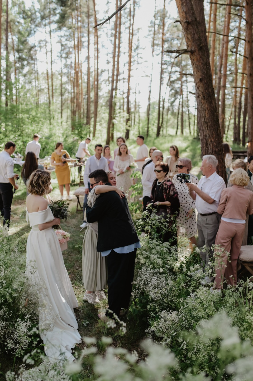 Поляна любви: свадьба с церемонией в лесу