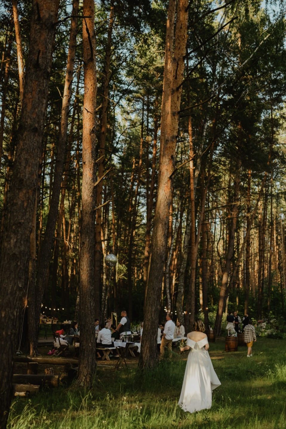 Поляна любви: свадьба с церемонией в лесу