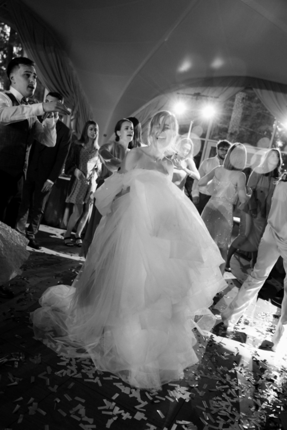 Апероль и джелато: яркая летняя свадьба с итальянскими нотками